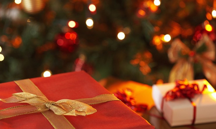 Idee regali di Natale hi tech sotto i 20 euro per lei