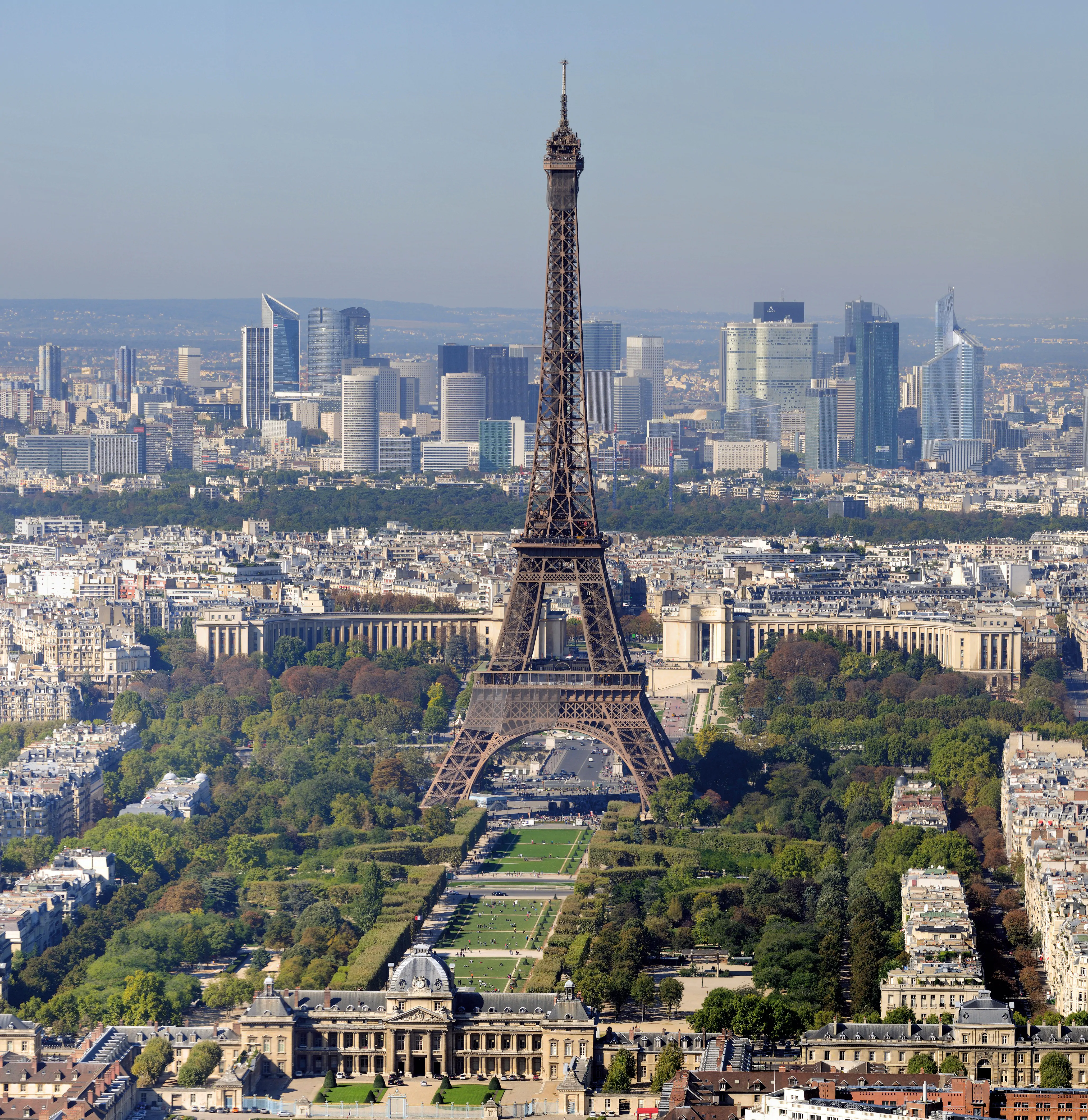 Paris   Eiffelturm und Marsfeld2