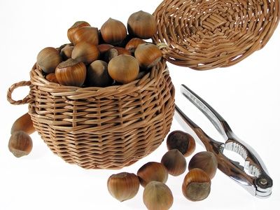 Come mangiare le nocciole