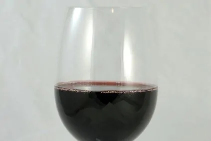 article new ehow images a06 qi ii difference between types red wine  1.1 800x800