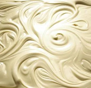 article new ehow images a08 6f rt color white chocolate 800x800