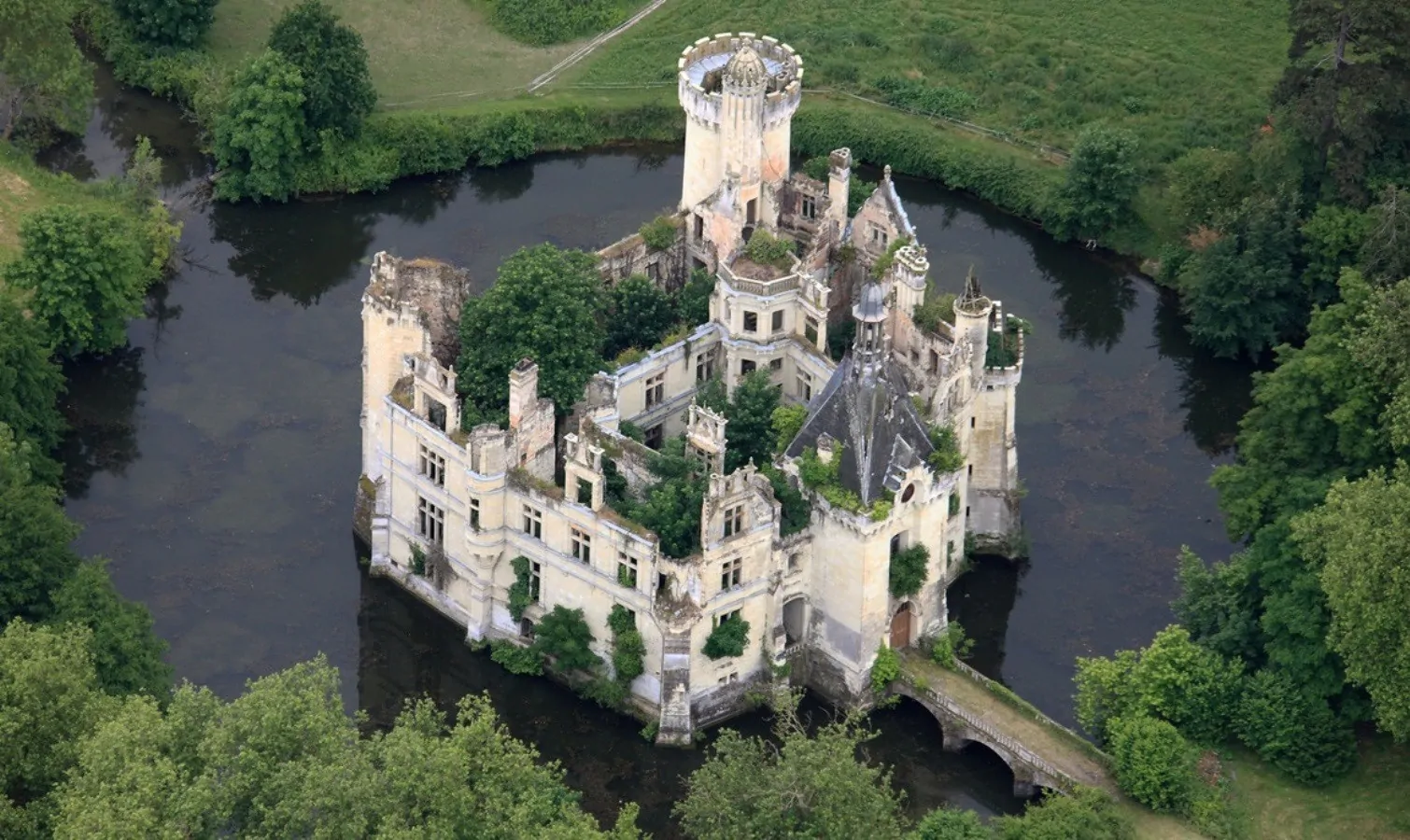 Castello di Château de la Mothe-Chandeniers