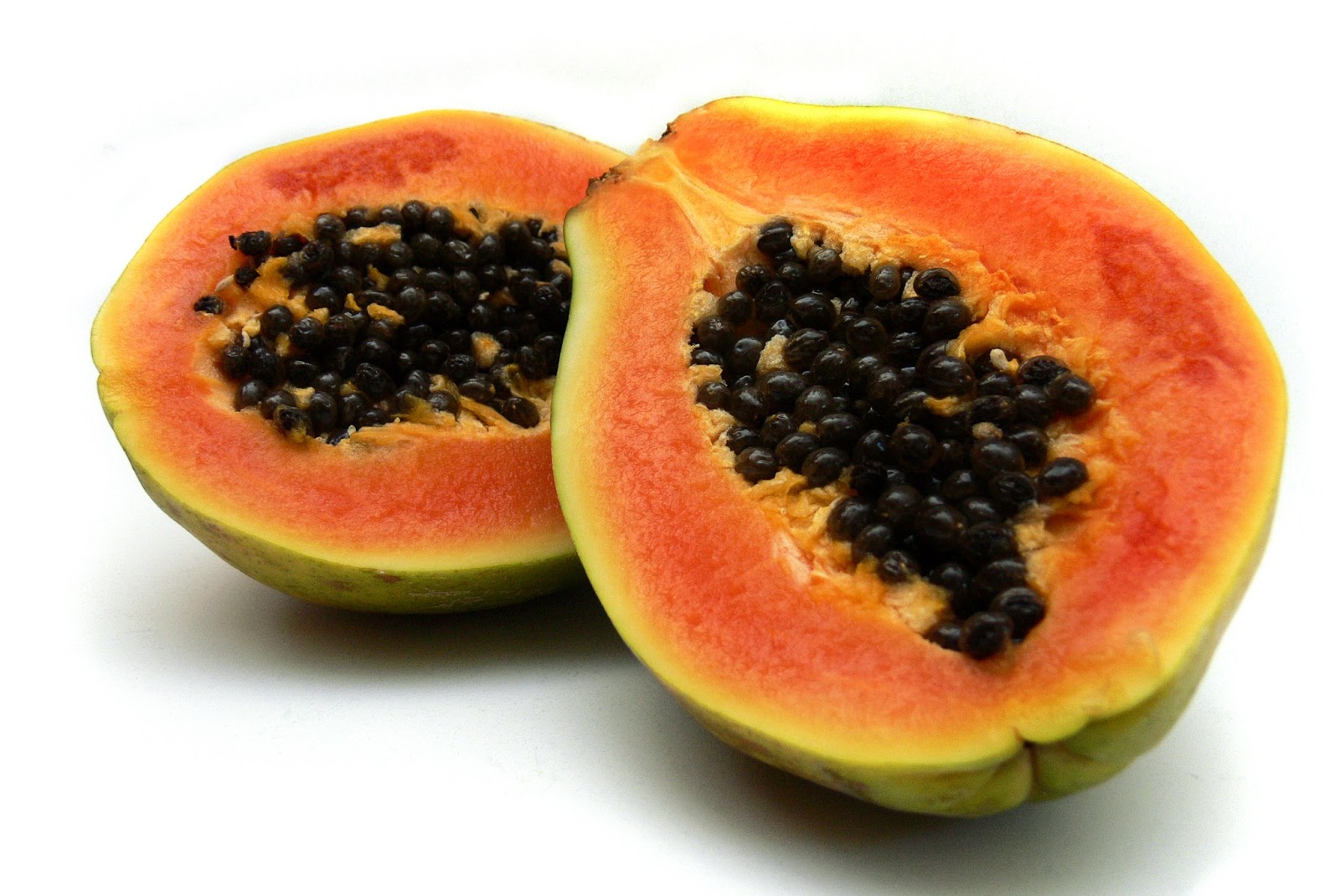 Papaya fermentata: proprietà e controindicazioni