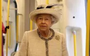 La regina Elisabetta II e l'impegno politico