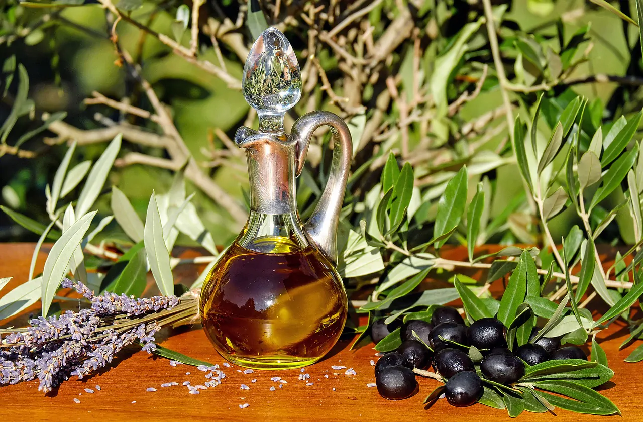 olive-oil-1596417_1280