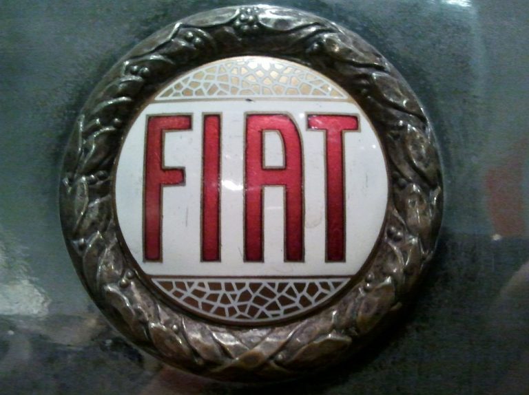 1280px FiatLogo1921 768x574