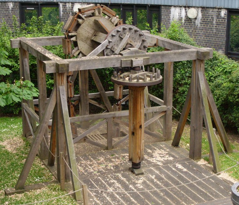 Water wheel Aldersgate 768x660