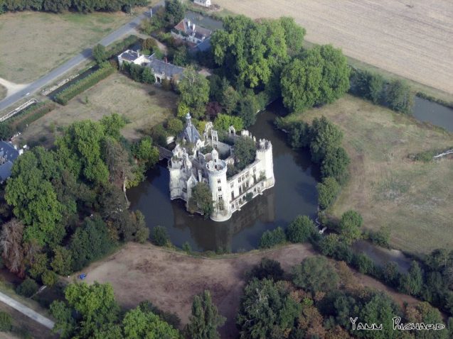 castello de la Mothe-Chandeniers