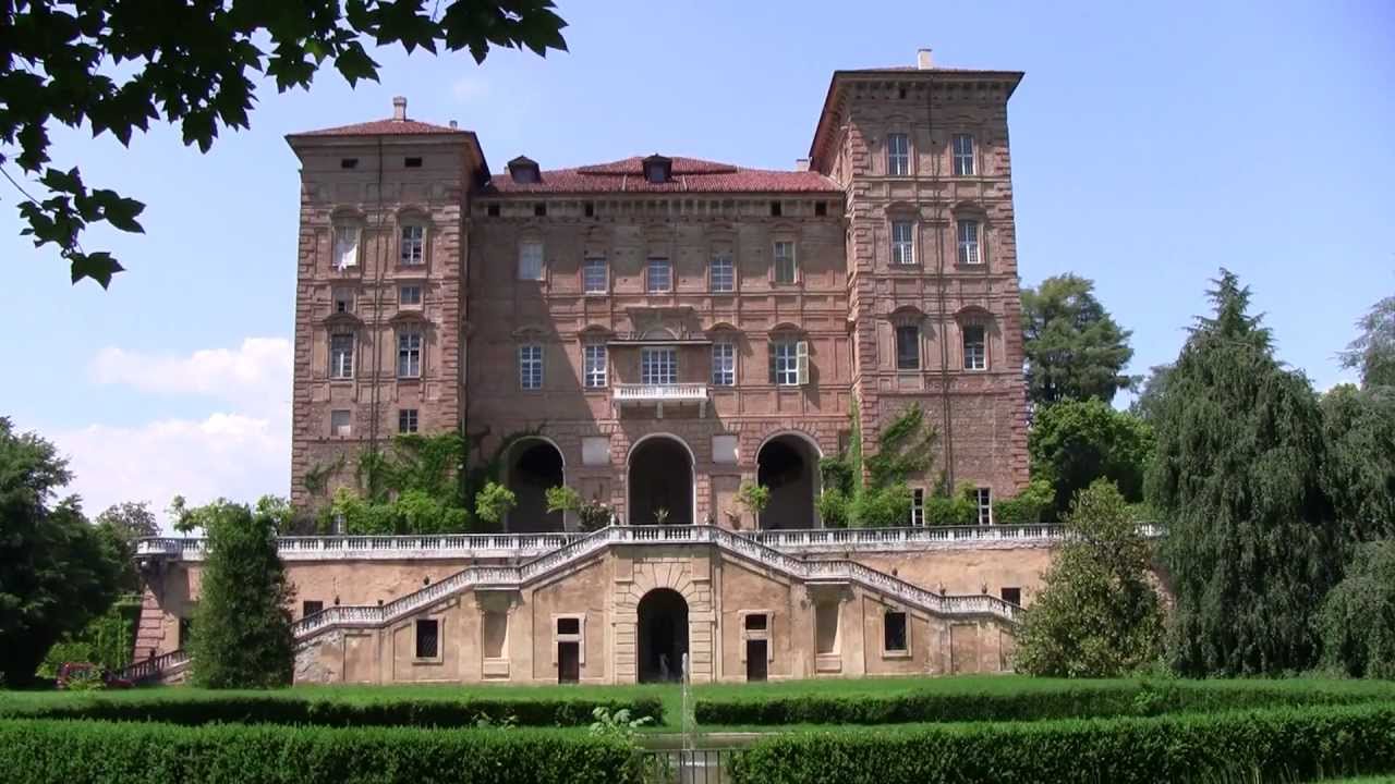 El castillo abandonado en la provincia de Turín