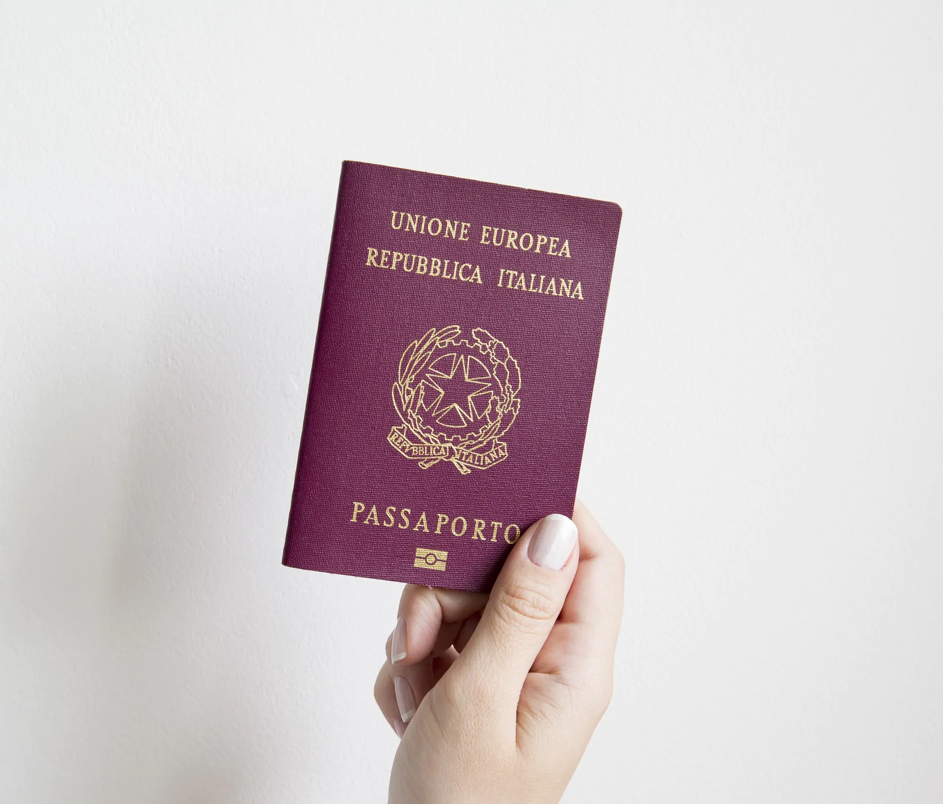 passport 2510290 1920