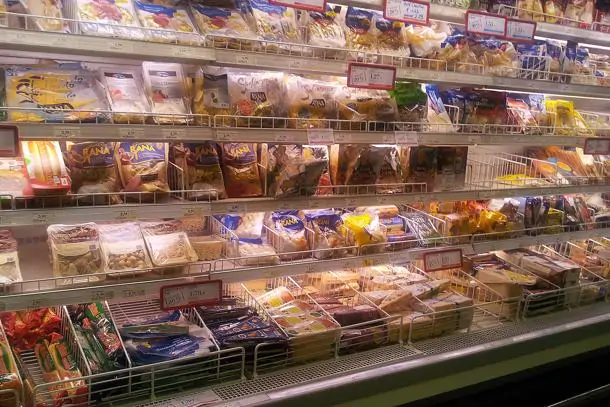 scaffale pasta fresca supermercato F130220181807