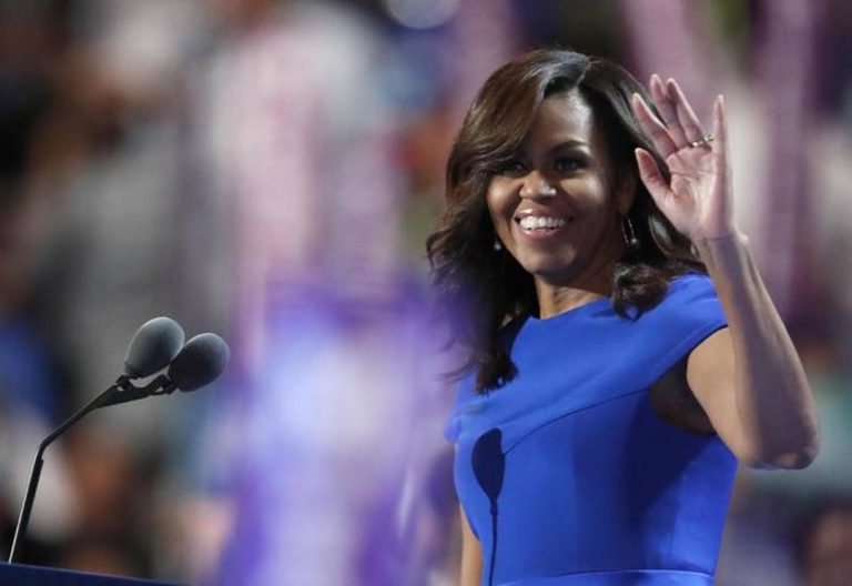 Michelle Obama:" credo in Hillary"