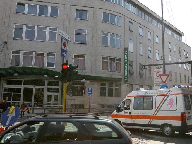 Lite tra due trans: dopo il ricovero uno dei due si suicida