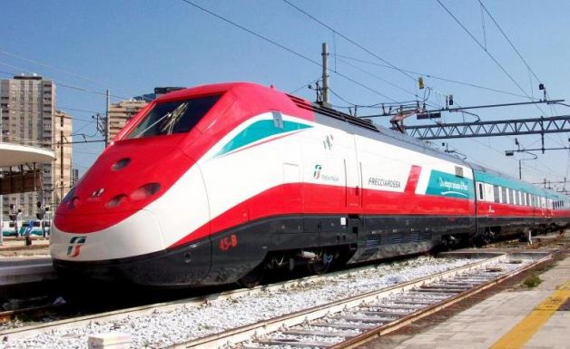 Trenitalia, i biglietti valgono 24 ore Trenitalia, i biglietti valgono 24 ore