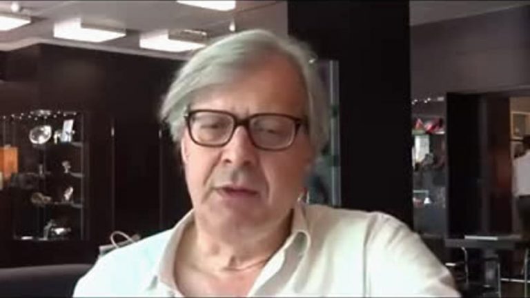 vittorio sgarbi alitalia vittorio sgarbi alitalia