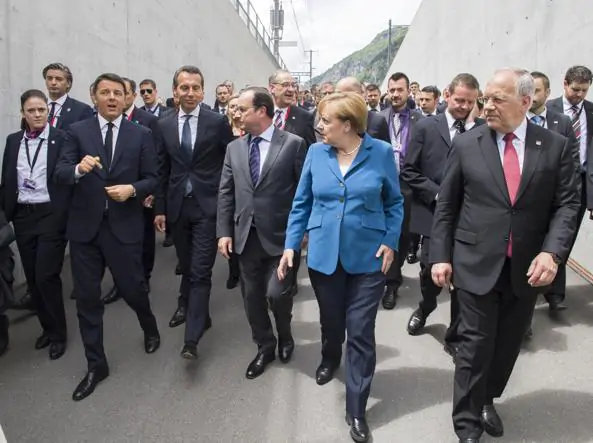 I leader dell'Unione Europea si incontrano su una isola italiana per parlare di Brexit