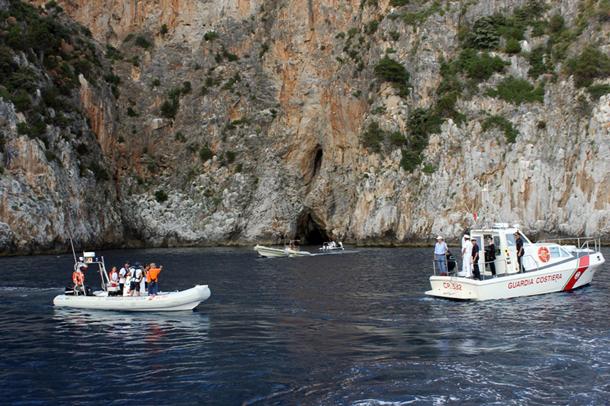 Palinuro, tre dispersi in mare in una cava Palinuro, tre dispersi in mare in una cava