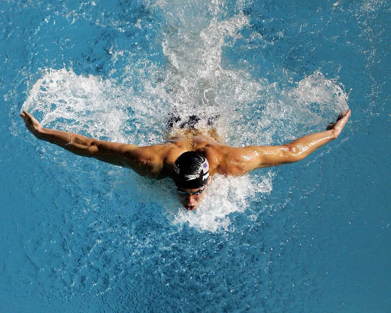 Nuoto: uno dei migliori sport per un fisico muscoloso e definito