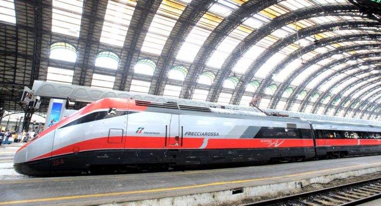 210mila posti di lavoro nelle Ferrovie dello Stato: prevista fusione con Anas 210mila posti di lavoro nelle Ferrovie dello Stato: prevista fusione con Anas