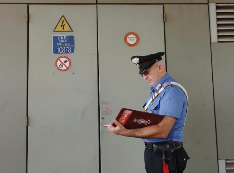 A salerno un ventenne muore folgorato in una cabina elettrica