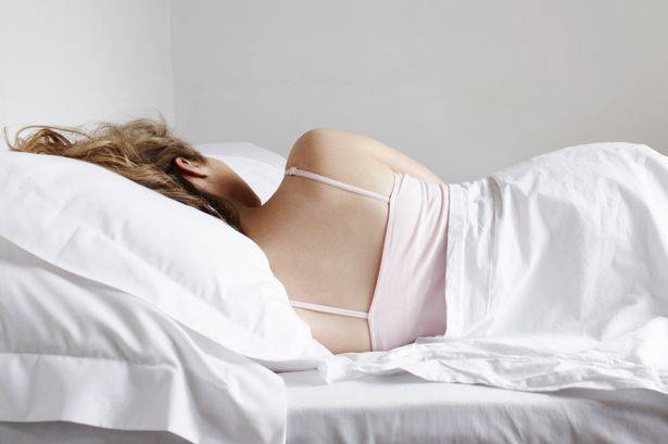 Sidney,sconosciuto lecca il sedere di una donna mentre dorme: condannato