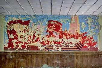 Muralei con soldati "rossi"