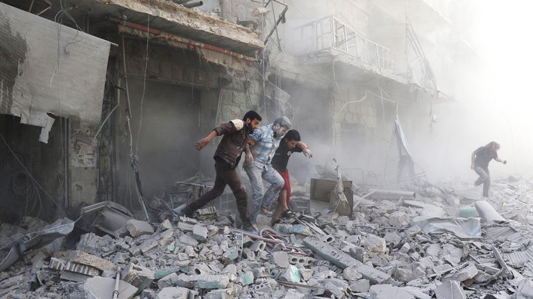 Siria: caso di soffocamento da cloro ad Aleppo, un nuovo bombardamento sospetto.