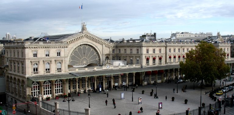 sventato-attentato-a-parigi sventato-attentato-a-parigi