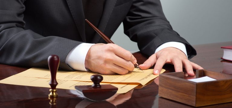 500 posti di Notaio: selezione pubblica in stand-by