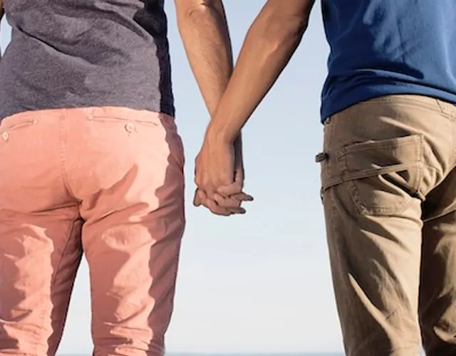 Omosessualità latente maschile: 10 indizi per capire se è gay