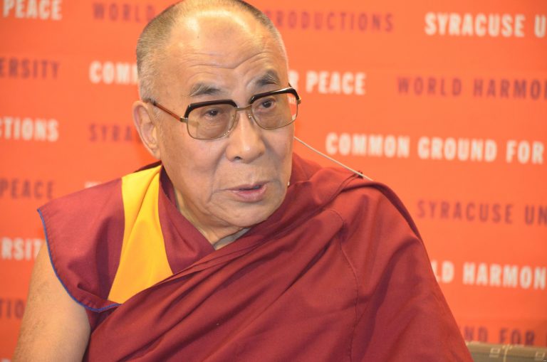 Dalai Lama 768x509