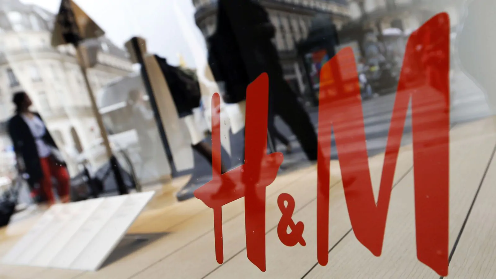 H&M seleziona studenti per un percorso di formazione retribuito