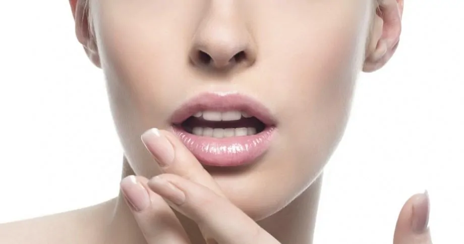 Labbra secche: i rimedi naturali per guarirle
