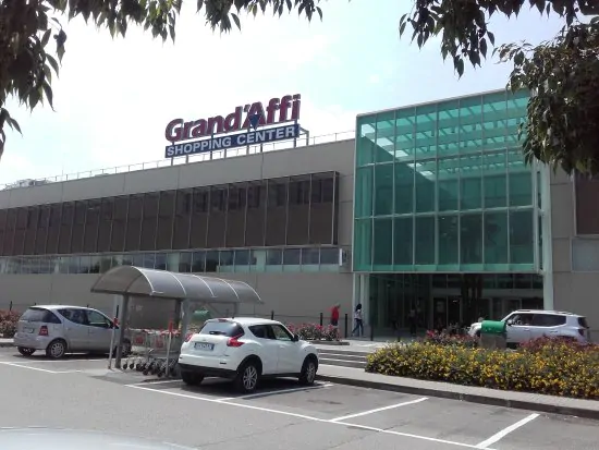 Opportunità di lavoro al Grand'Affi shopping center di Verona