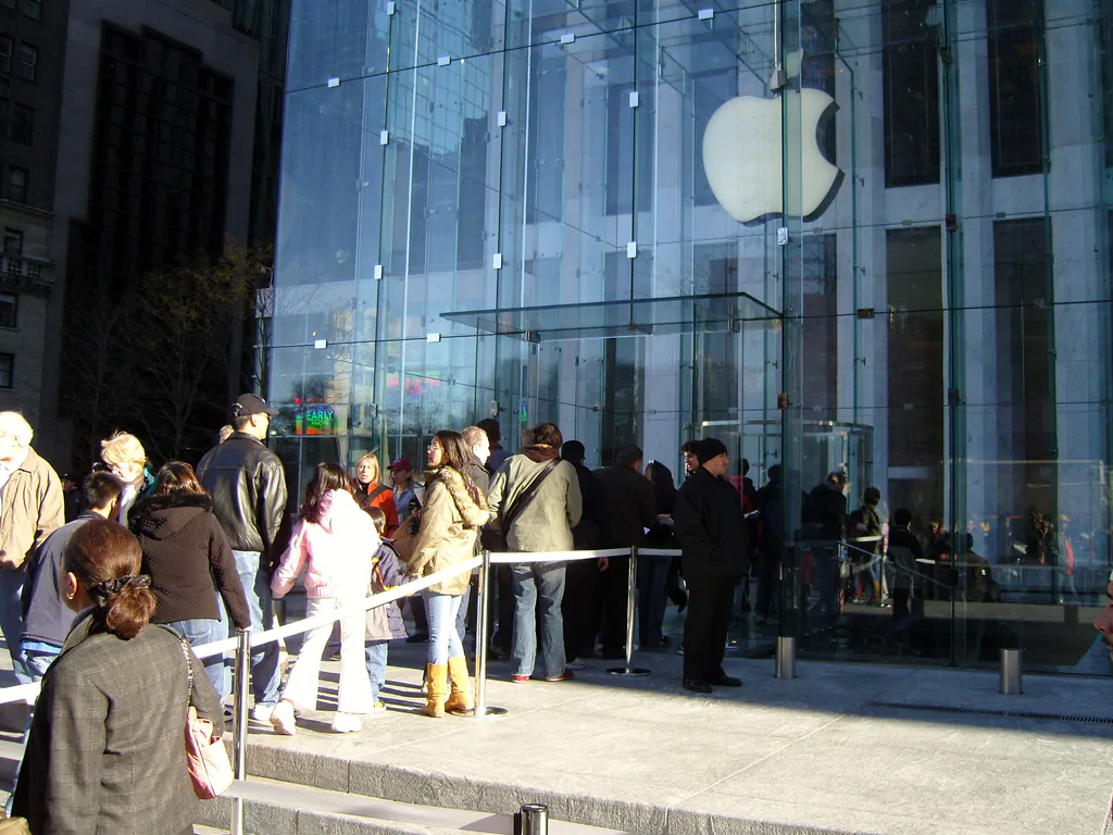 Apple, Black Friday: modelli iphone in sconto