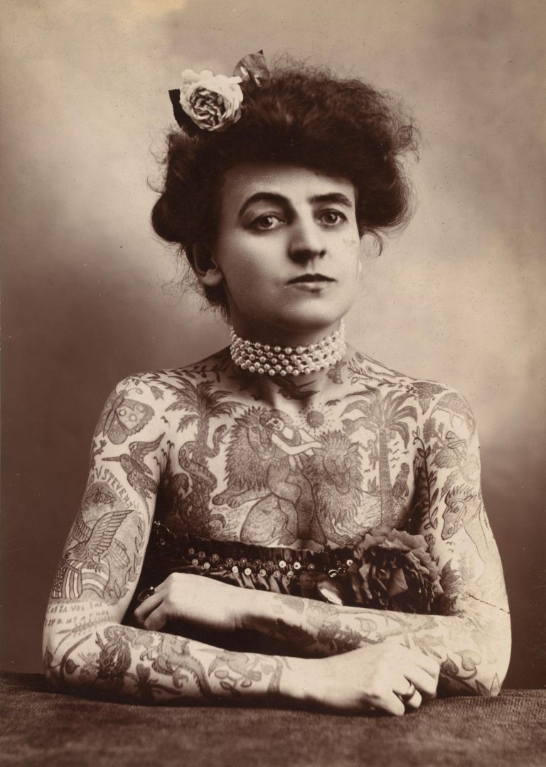 Come nascondere un tatuaggio tatuaggio