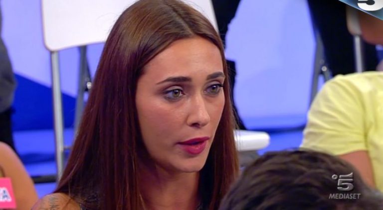 I social e i tag a Uomini e Donne