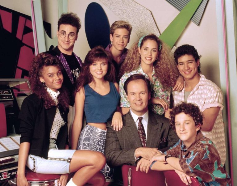 il cast di bayside school 768x602
