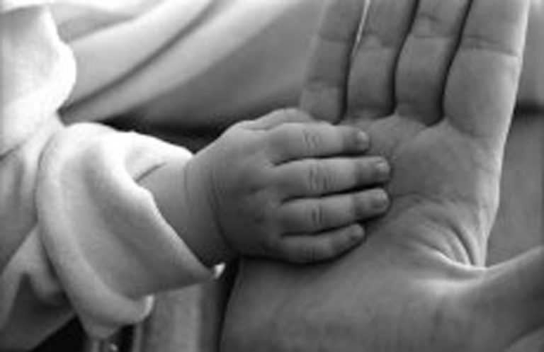 soffoca-e-uccide-la-figlia-di-3-mesi Bari: uomo accusato di violenza sessuale soffoca la figlia di tre mesi