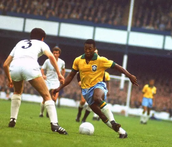 Pelé: il calciatore brasiliano che diventò leggenda