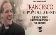 Debutta su Canale 5 la miniserie su Papa Francesco, una specie di approfondimento del lungometraggio “Chiamatemi Francesco”.