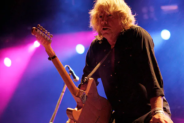 Status Quo: muore a 68 anni Rick Parfitt, storico chitarrista della rock band