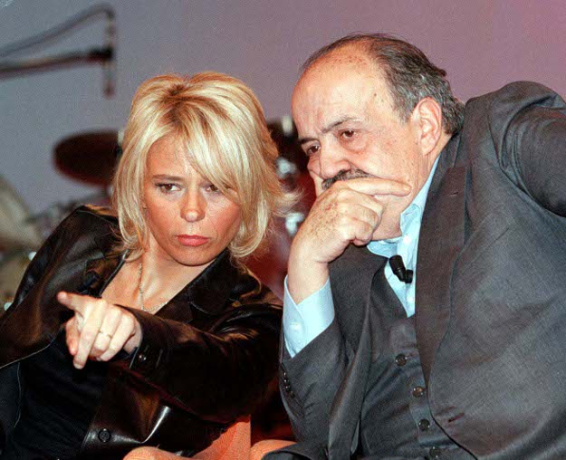 Maria De Filippi e Maurizio Costanzo una coppia solida? Maria De Filippi e Maurizio Costanzo una coppia solida?
