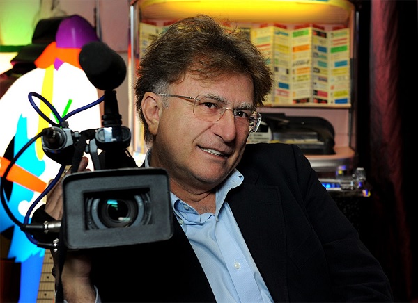 roxy-bar-chiude-per-sempre-il-18-dicembre-ultima-puntata-con-red-ronnie roxy bar