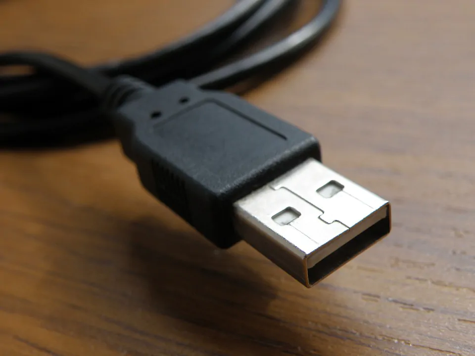 Cavo USB maschio-maschio