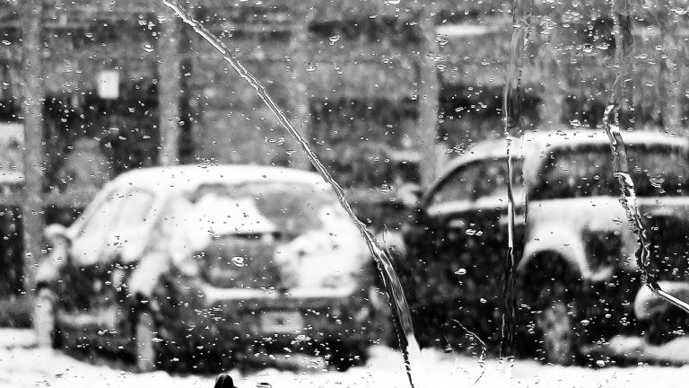 sghiacciare i vetri sghiacciare i vetri