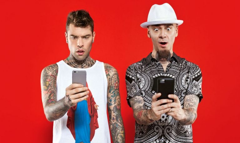 J-Ax e Fedez il nuovo album 'Comunisti col Rolex' J-Ax e Fedez: il nuovo album 'Comunisti col Rolex'