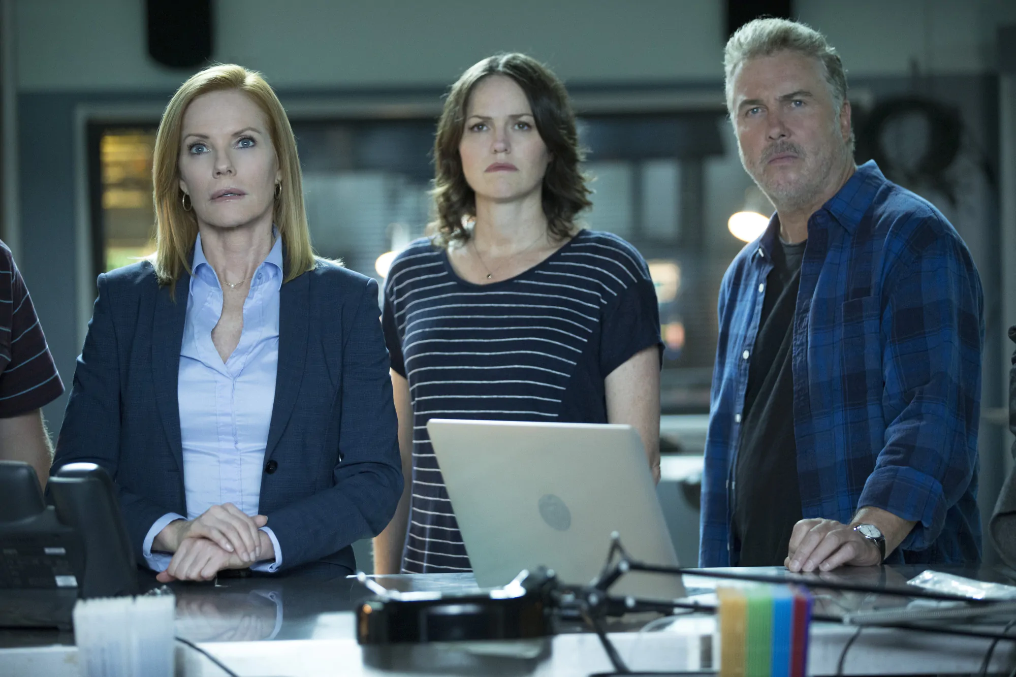 MARG HELGENBERGER CATHERINE WILLOWS JORJA FOX SARA SIDLE E WILLIAM PETERSEN GIL GRISSOM