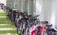 Milano trovate 500 bici rubate da un peruviano, le foto sui social