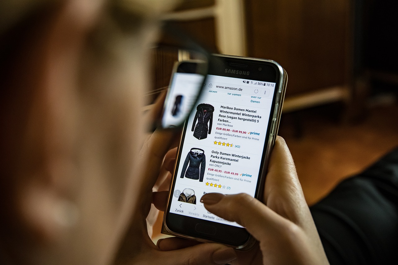 saldi abbigliamento firmato online